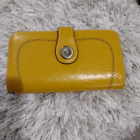 Women's Leather Wallet Large Capacity - Picture 2 of 7